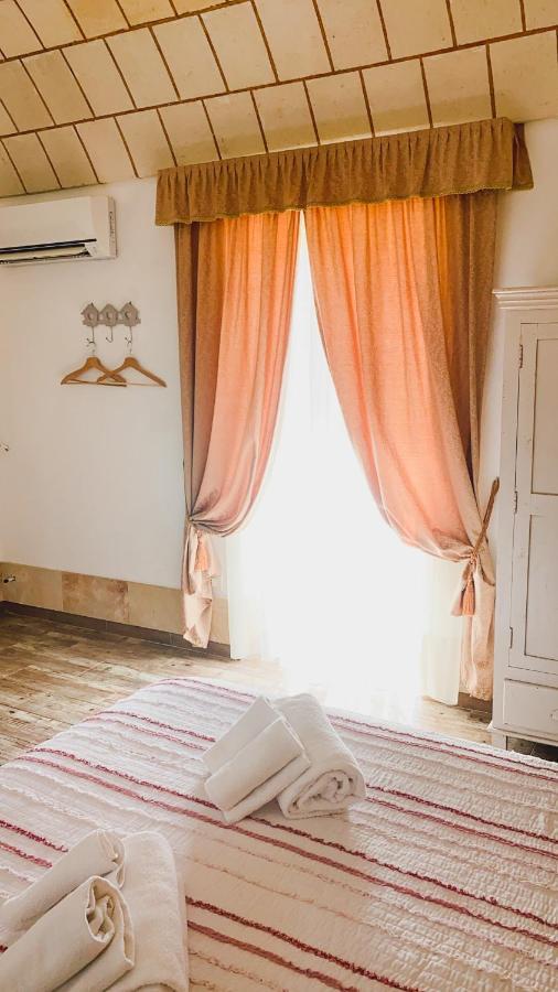 Masseria Petrusella Giuggianello Eksteriør bilde