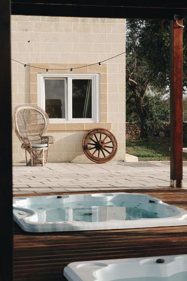 Masseria Petrusella Giuggianello Eksteriør bilde